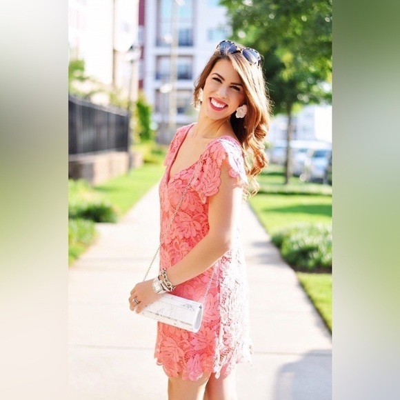 BB Dakota Women’s Pink Lace Dress Size Small - Picture 11 of 14